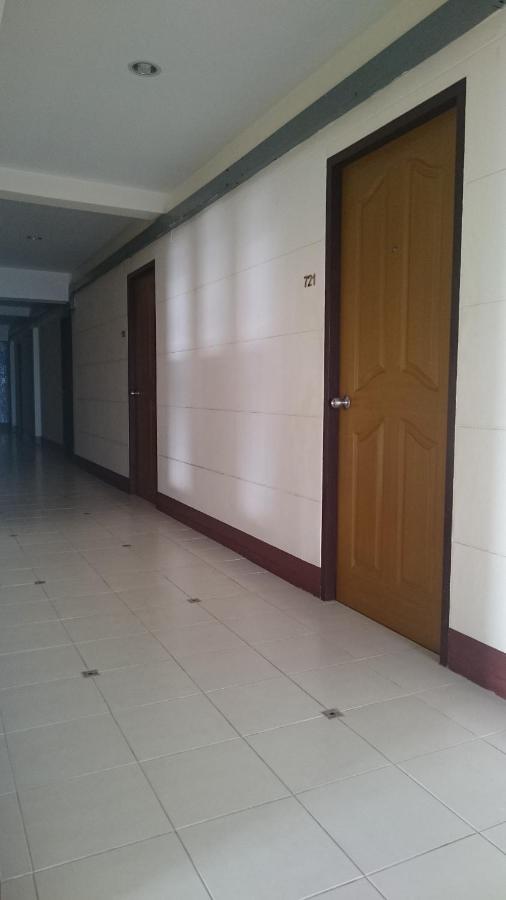 J.Residence Samut Prakan Bagian luar foto