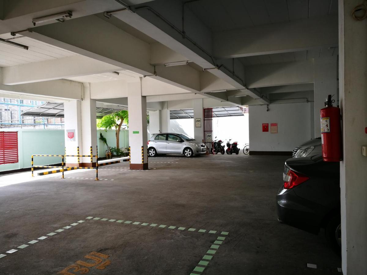 J.Residence Samut Prakan Bagian luar foto
